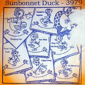 Sunbonnet Duck Aunt Martha&#39;s 3979 Hot Iron Transfer Embroidery Pattern Undated