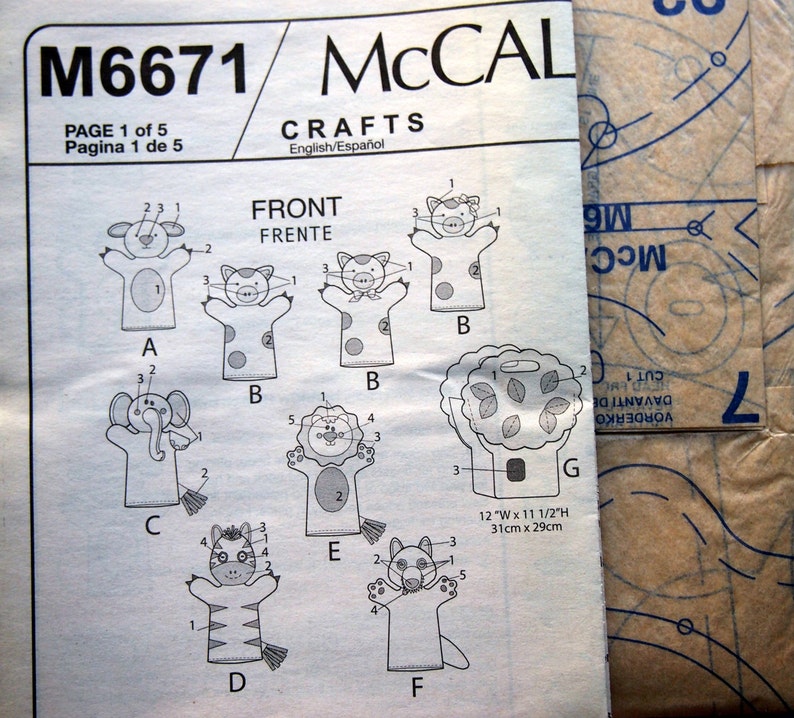 Puppets And Carry Bag By McCall/'s Crafts M6671 Uncut Sewing Pattern 2012