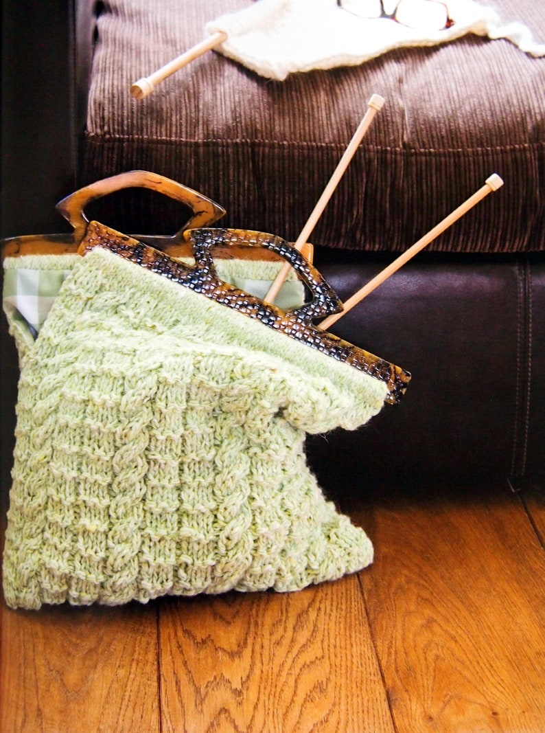 The Very Easy Guide to Cable Knitting by Lynne Watterson Paperback ...