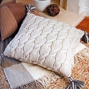The Very Easy Guide to Cable Knitting by Lynne Watterson Paperback ...