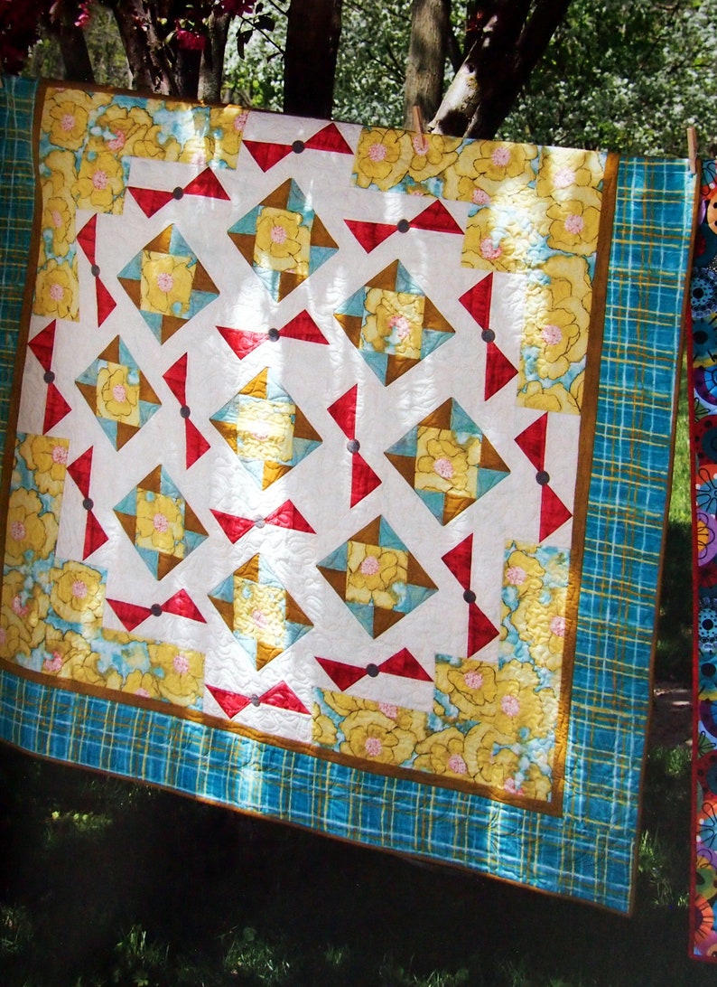 Quilting A Circle of Nine 12 Quilts One Versatile Setting Etsy