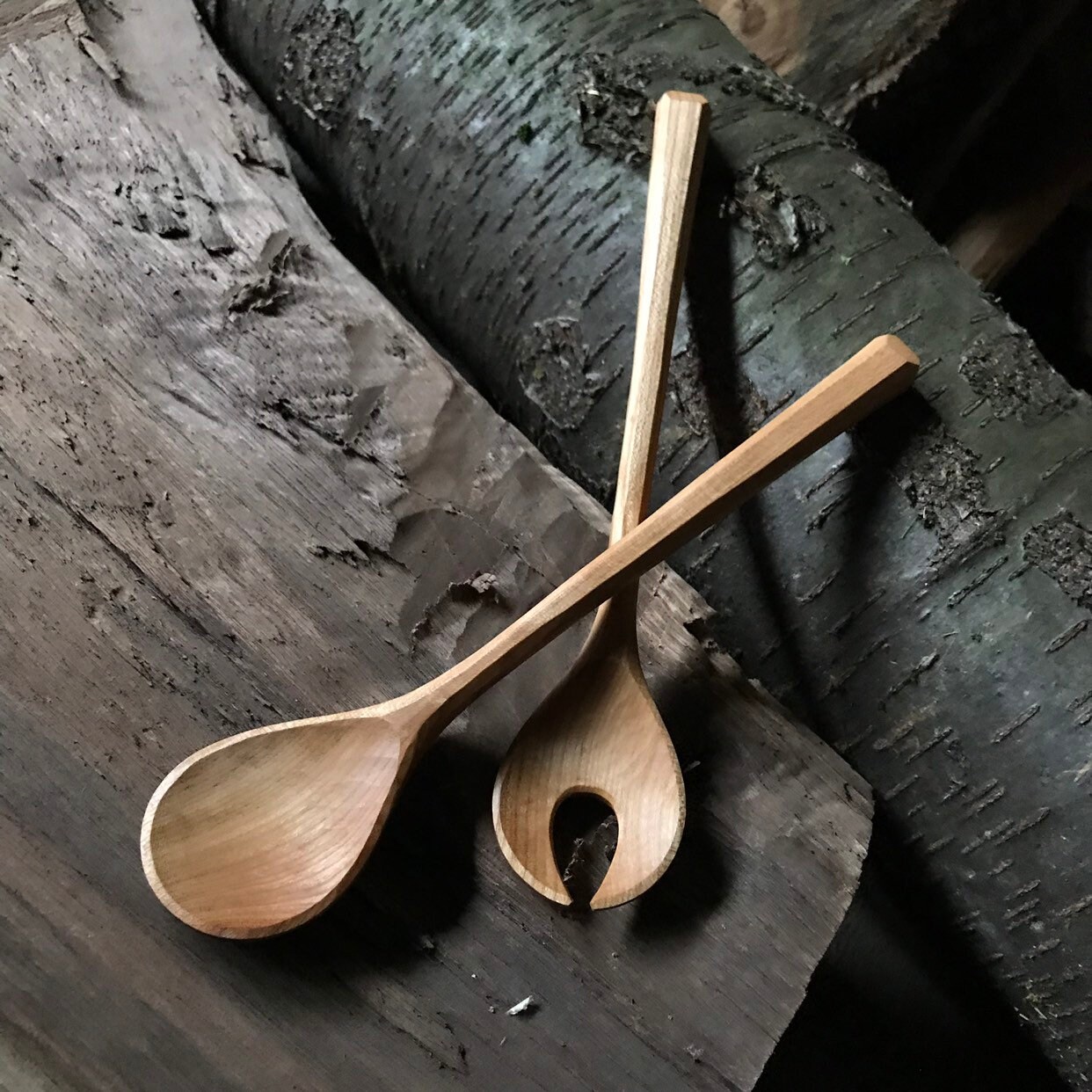 9 salad spoons, serving spoons, cooking spoons