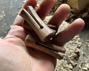 Bag clips