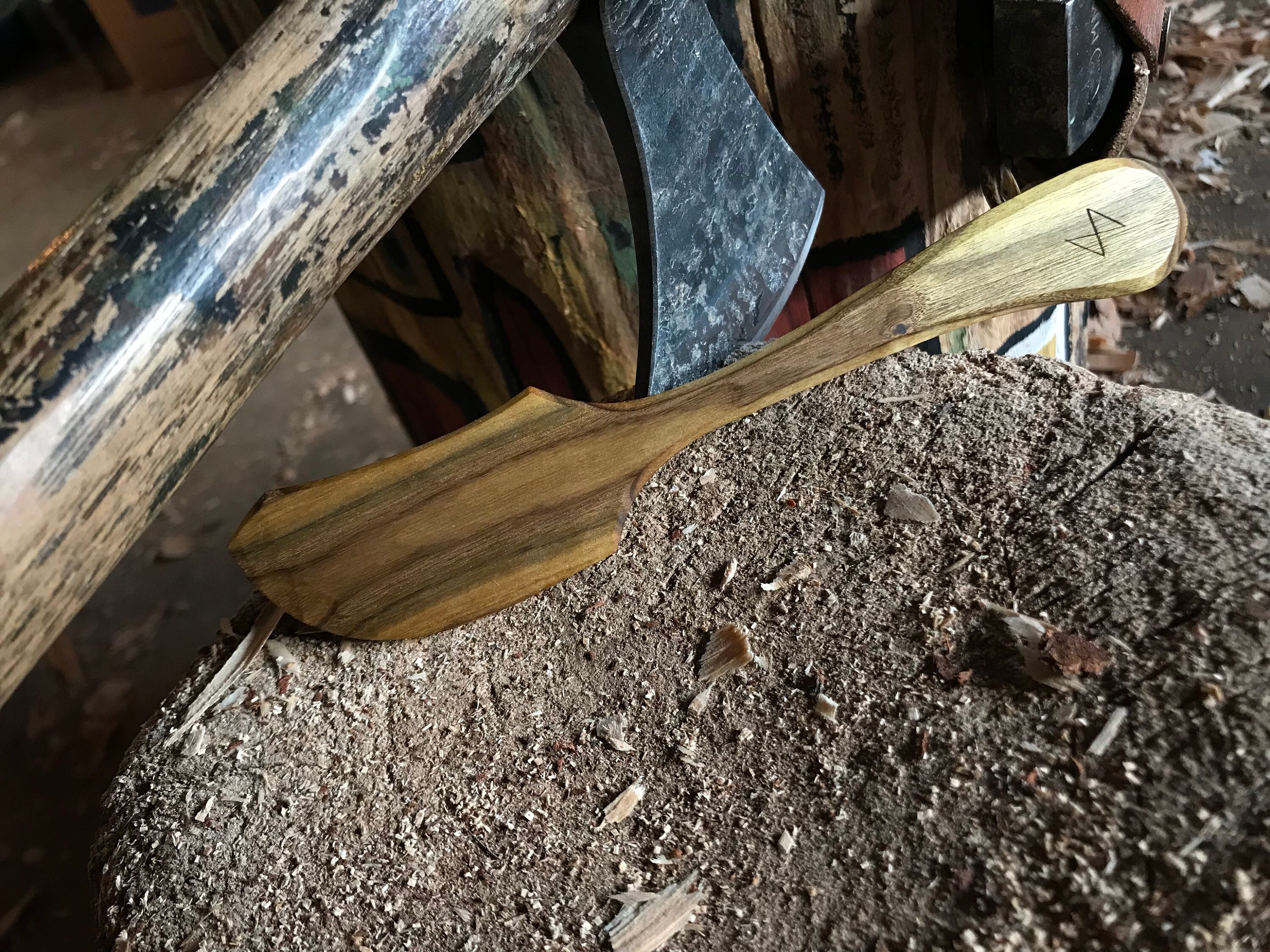 Butter spreader, butter knife, jam spreader, 8 long, hand carved.