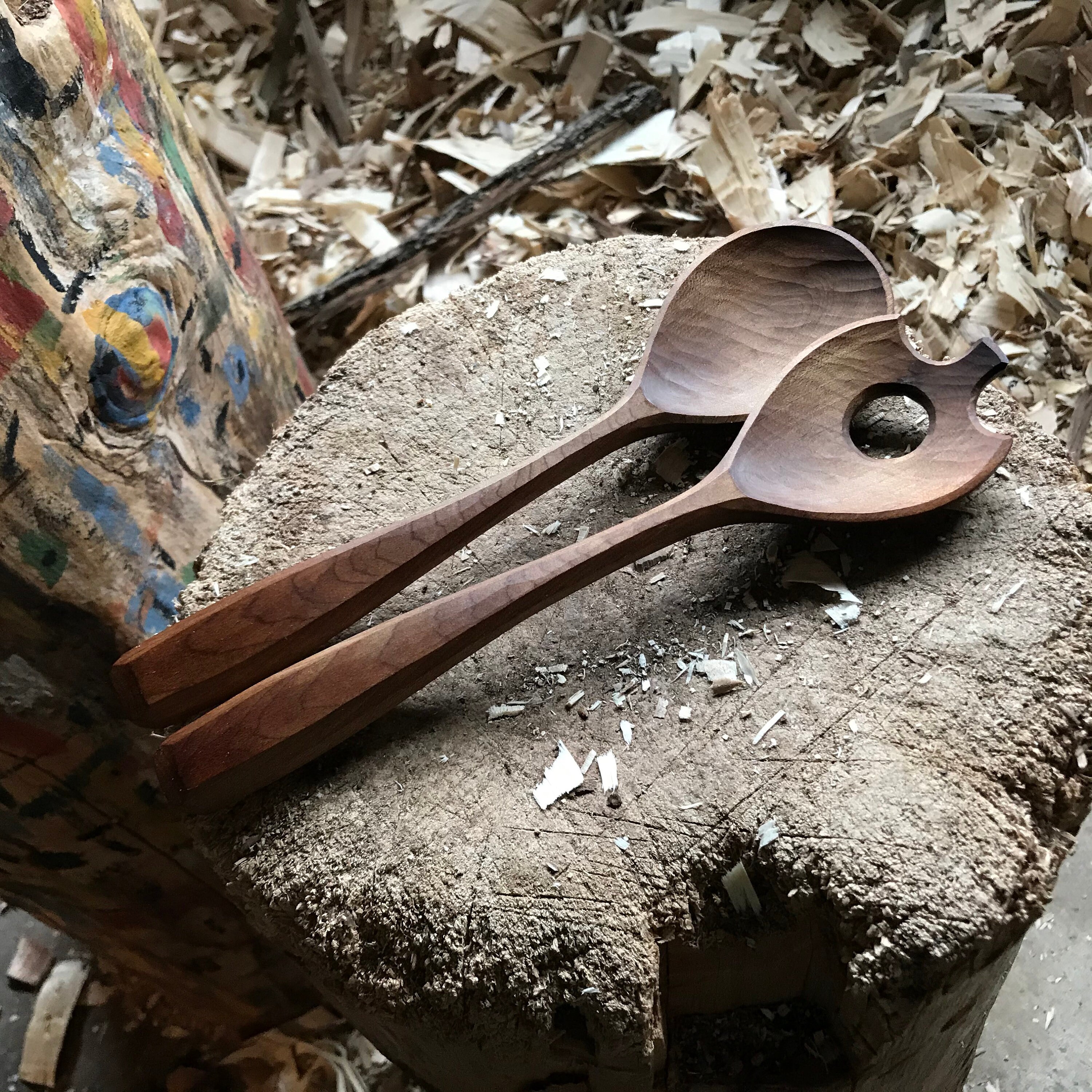 9 salad spoons, serving spoons, cooking spoons