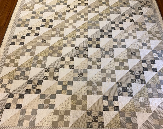 Traveler Queen Quilt nine patch