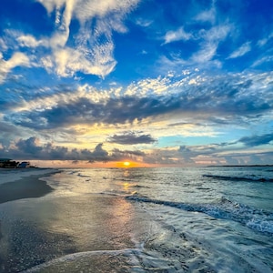 Majestic Sunrise Color Print
