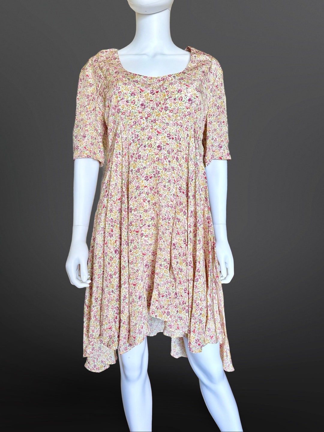 Vintage 1990s Large Ditsy Floral Babydoll Dress by Les Habitudes High ...