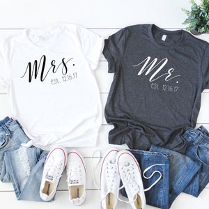 Camisas Mr e Mrs / Camisas de casamento personalizadas / Camisas de marido e mulher / Camisas de lua de mel / Camisas de recém-casados / Camisas de casais / Combinando