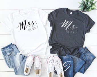 Mr and Mrs Shirts / Custom Wedding Shirts / Husband and Wife Shirts / Honeymoon Shirts / Just Married Shirts / Couples Shirts / Matching