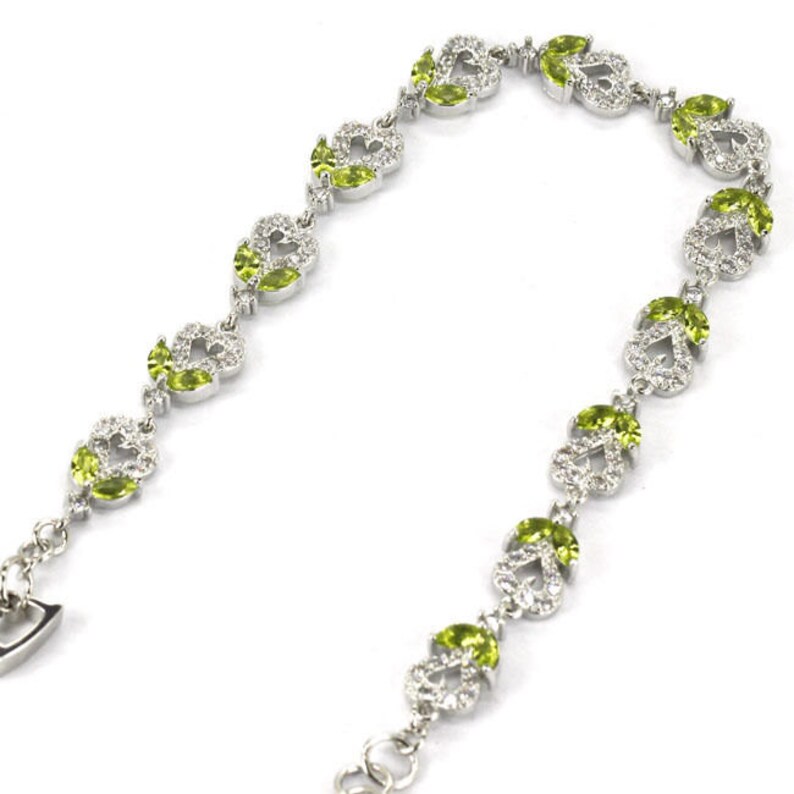 Gorgeous Green Peridot Woman/'s Wedding Silver Bracelet 8.0