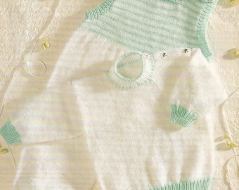 vintage knitting pattern for easy to knit baby dungarees and sweater set PDF instant download, knit in DK 8 ply yarn 16-24 inch chest