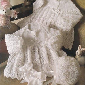 vintage kniting pattern for baby set in 2 and 3 ply matinee jacket binnet and mittens