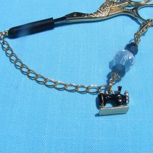 Vintage Sewing Machine Embroidery Scissor Fob with Point Protector