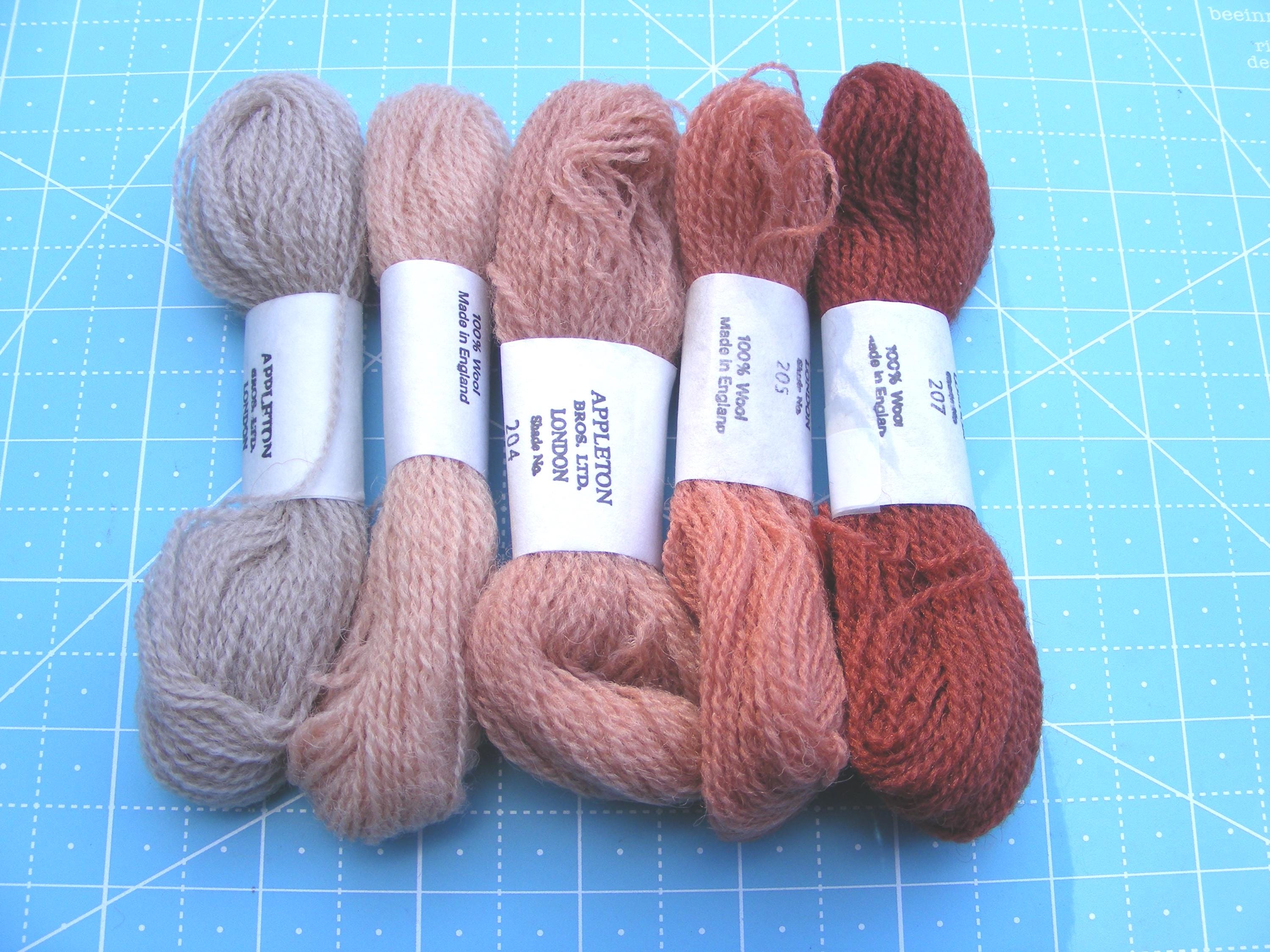 Appleton Crewel Embroidery Wool Yarn Skeins -flame Red Shades Pack (30 ...