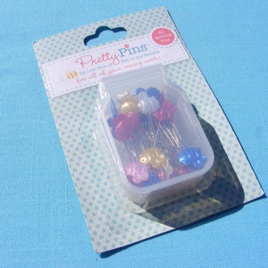 Sewing Quilting Pins - Bumble Bees, Straight- with jar shaped storage case (60 pins) (by Lori Holt)