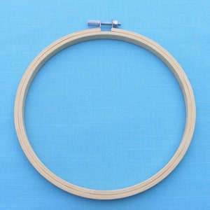 Wood Embroidery Hoop -6&quot; dia, 3/8&quot; thick - Bamboo