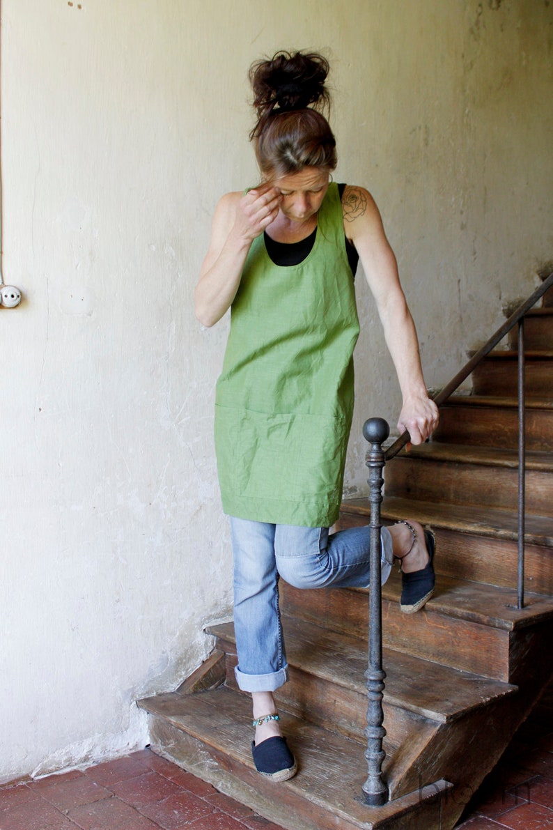 Linen Pinafore Apron, Crossback Apron, No Tie Adjustable, Gardening Apron, Gift for Girlfriend Pistachio