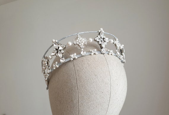 Silver Star & Pearl Tiara Crown Amazon.com: Fashey Star Wedding Tiaras and Crowns Silver  main image 2