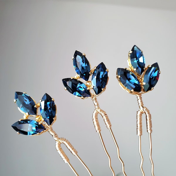 Blue сrystal hair pins Bridal hair pins blue Wedding headpiece Blue hair piece Bridal bobby pins blue Bridesmaid headpiece Something blue