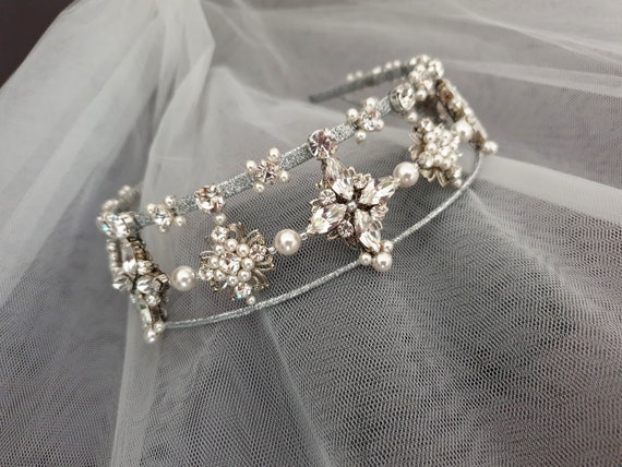 Crystal Pearl Wedding Tiara: Silver Celestial Star Bridal  display picture 3