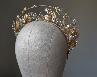 Gold tiara Bridal gold leaf crown Wedding pearl crown Bridal pearl tiara elf Fairy crown rustic Pearl headband Wedding gold leaf tiara