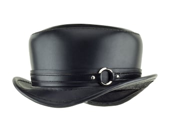 Leather top hat "Pinkerton" Black - Steampunk Top Hat - Top-stitched Short Tophat - Ringmaster - Circus Couture - Hat with Etching