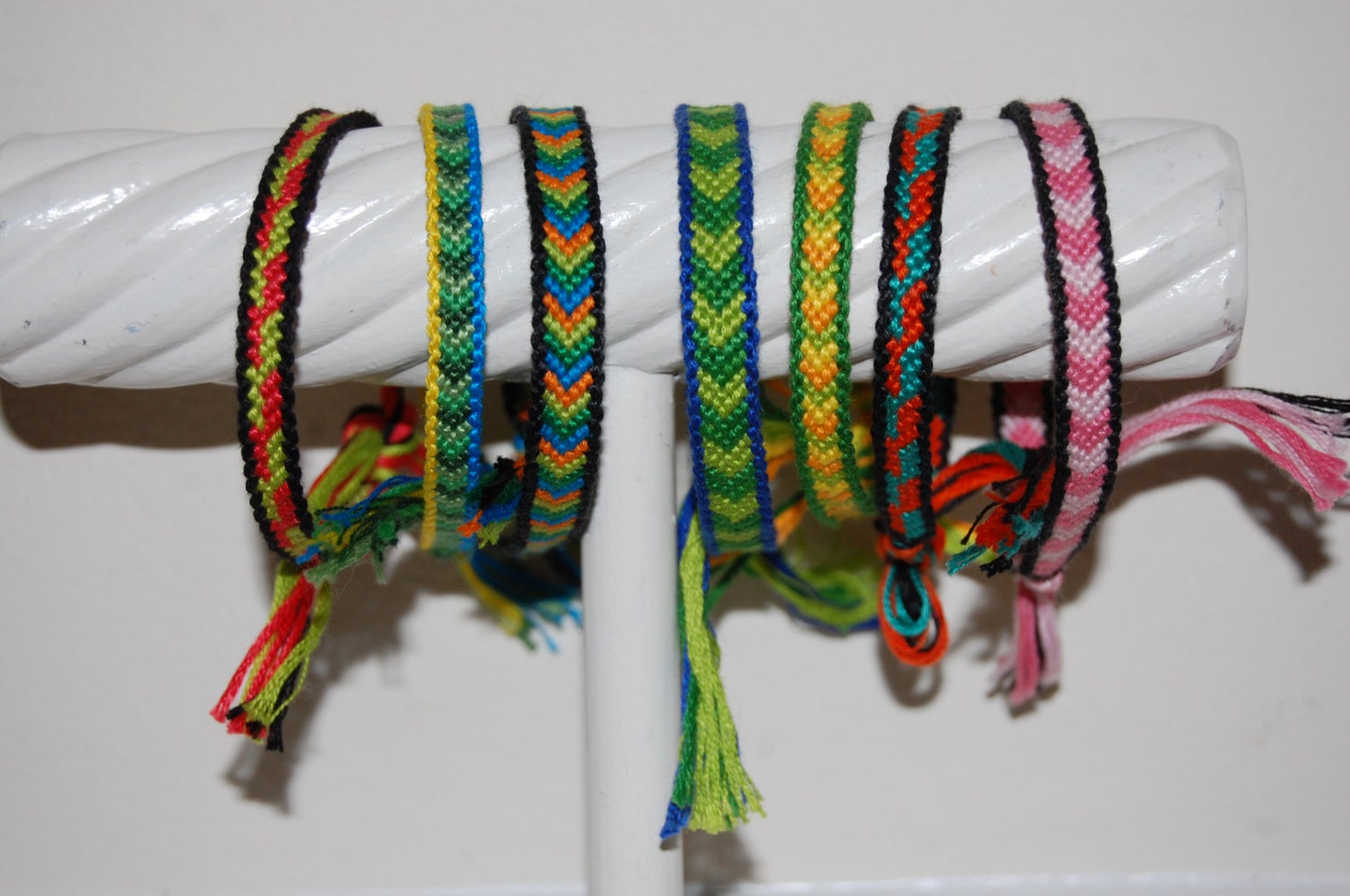 Bordered chevron friendship bracelet Clearance