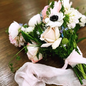 California - Wedding Bouquet | 8x10 Photo Print