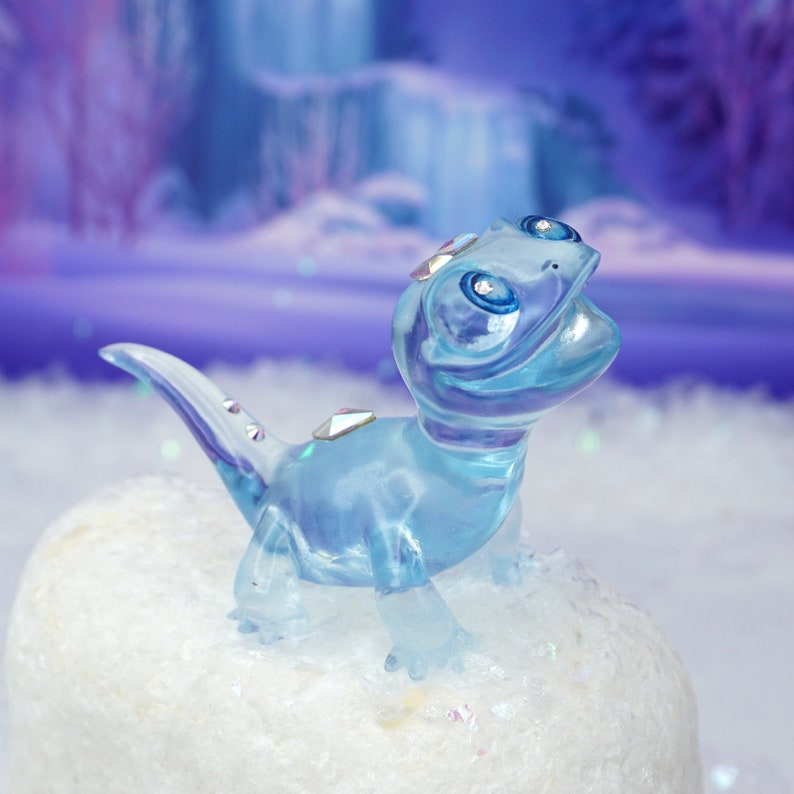 Frozen Salamander Ice Sculpture image 0