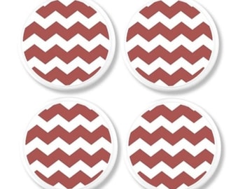 Muted Red Chevron Knobs • Modern Farmhouse Drawer Pulls • Contemporary Geometric Hardware • Warm Boho Pattern Decor • Set of 6 • 317E56 .