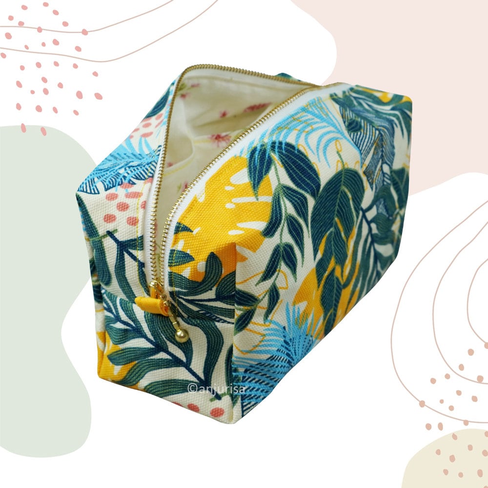 Boxy Beauty Pouch Sewing Pattern - Your Essential Guide to Craft the Perfect Pouch - Premium PDF Pattern Collection - DIY Pouch Template