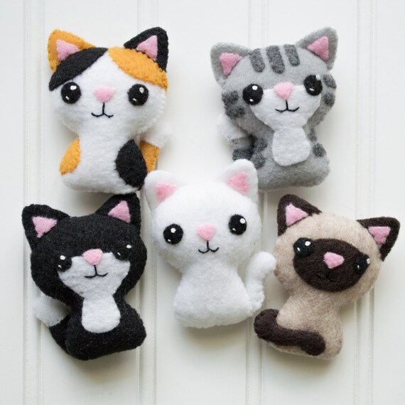 cat plush pattern