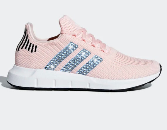 adidas swift run pink leopard