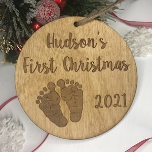 Personalized Baby's First Christmas Ornament - Baby Footprints, Wood, Baby Gift, Baby Shower, Newborn Ornamen, New Parent