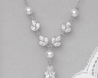 Wedding Necklace, Crystal Bridal Necklace, Pearl and Crystal Bridal Necklace, Crystal Necklace, Bridesmaid Necklace, MELANIE Set
