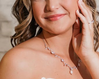 Crystal Bridal Set, Pearl and Crystal Vine Necklace and Earrings Set, Wedding Jewelry, Bridal Jewelry