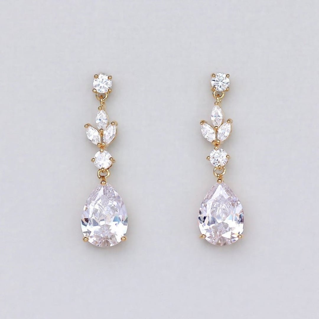 Crystal Dreams Earrings - Gold main image 1