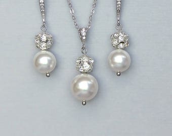 Pearl & Crystal Bridal Set, Pearl Earrings and Necklace SET, Wedding Jewelry Set, Ivory Pearl Wedding Set.