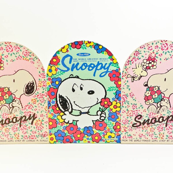 1985 Snoopy Metal Bookends - Worlds Greatest Beagle - Woodstock Bird - Peanuts Charles M Schulz - Pink - Mint Green - Flowers - Roses - Denz