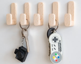 Self adhesive beech wooden key hooks set with rings, accessory holders, wooden key rack