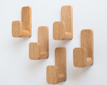 Self-adhesive oak wooden rounded wall hooks sets, Danish oil finish, 2kg carrying capacity | Scandinavian adhesive wall hooks