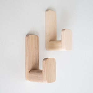 Selbstklebende Wandhaken Akazie Holz, 5er Set Skandinavische Wandhaken Minimalistische Klebehaken Bild 3