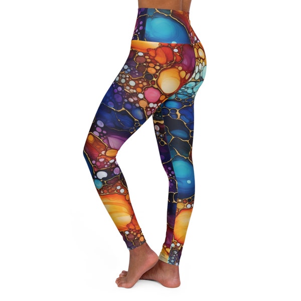 Eye-Catching High Waisted Yoga Leggings, Psychedelic Comfort Fit, Ideal for Gym & Everyday Wear, Trendy Gift for Fitness Lovers