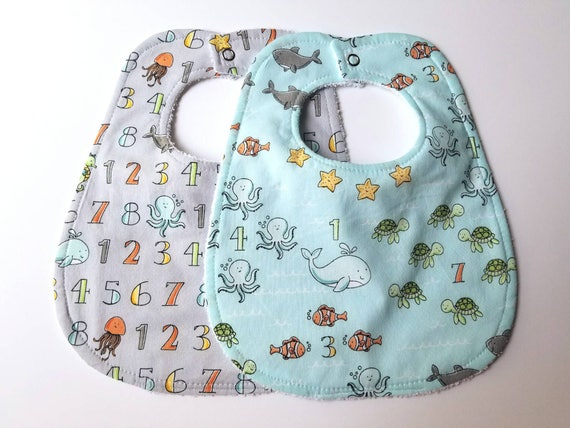 gender neutral bibs