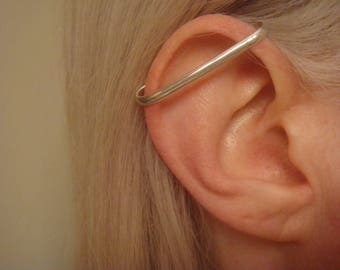 Sterling Silver Ear Cuff, Silver Ear Bar, Minimalist Jewelry, Cartilage ear cuff, Industrial ear cuff, Boho jewelry, ear climber