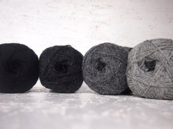 WOOL YARN, 4 Balls Wool for Knitting, Crochet, Black, Grey Wool Yarn,  Lithuanian Wool Yarn 