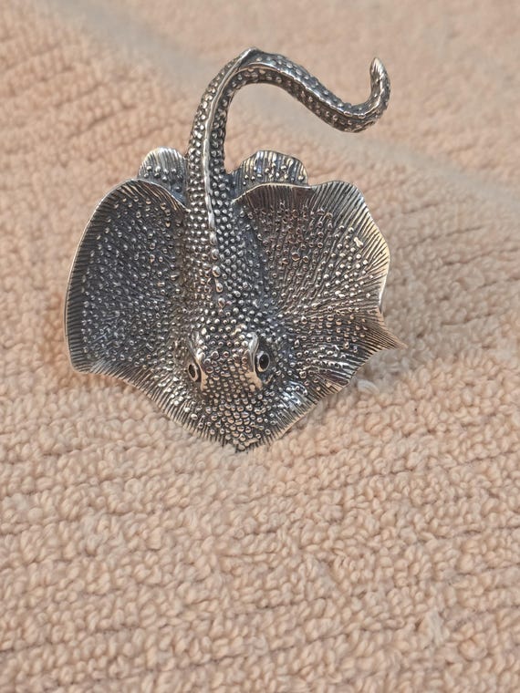 Solid Sterling Silver Stingray Ring: Adjustable O… - image 15