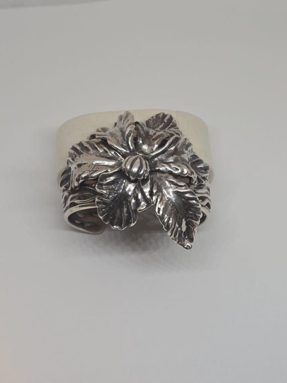 Sterling Silver Flower Cuff Bracelet: Heavyweight… - image 2