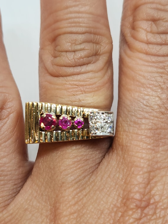 14k Gold Retro Ruby Diamond Ring - Size 6 1/4 - image 6